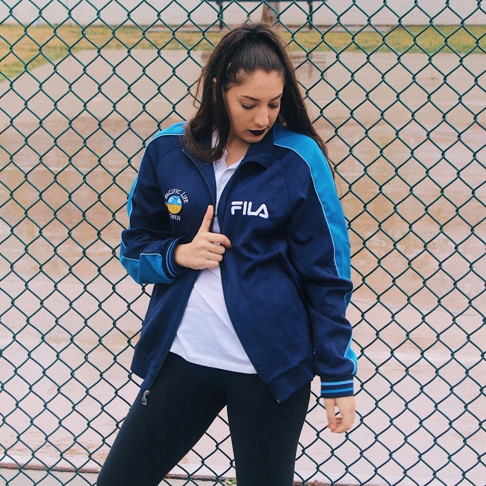 SUMMER SALE Rare FILA track jacket 🌊